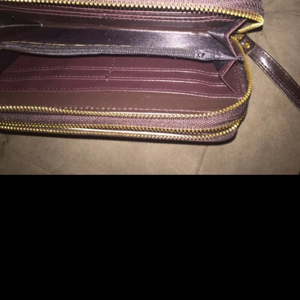 Wallet - Picture 3 of 4